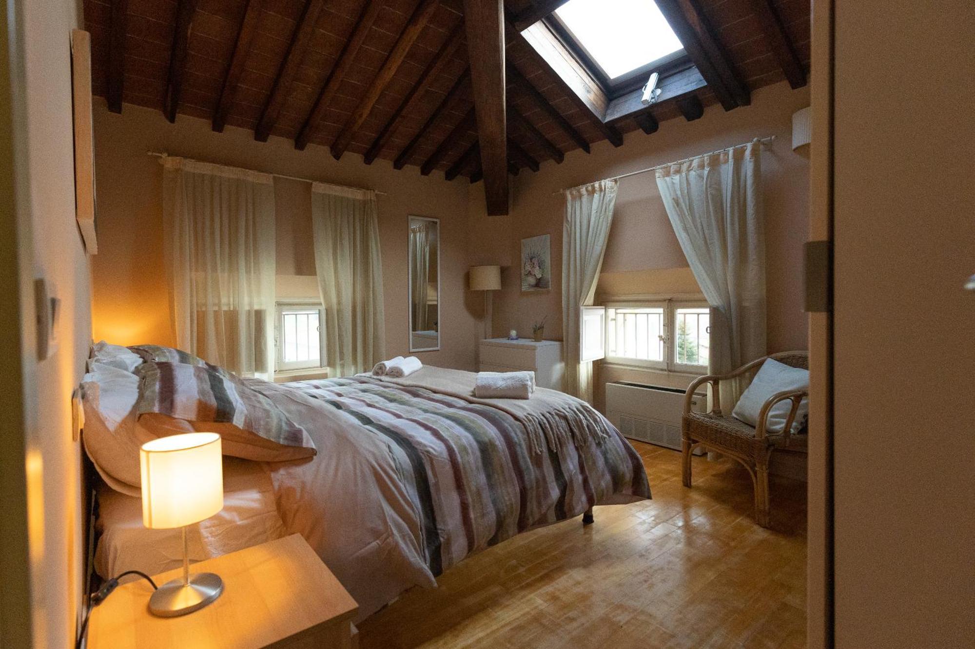 50Mt Dalle Mura+Parcheggio*Appartamento Tipico* Lucca Eksteriør bilde